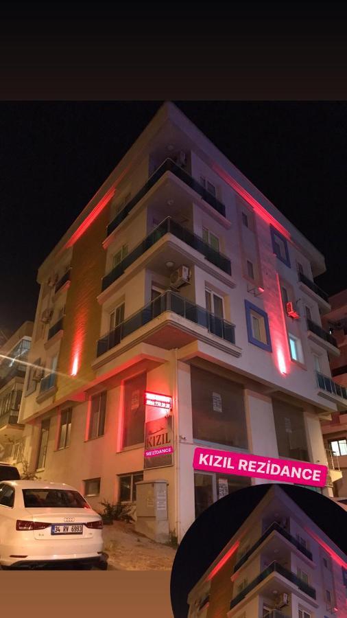 Kizil Apart Buca Exteriör bild